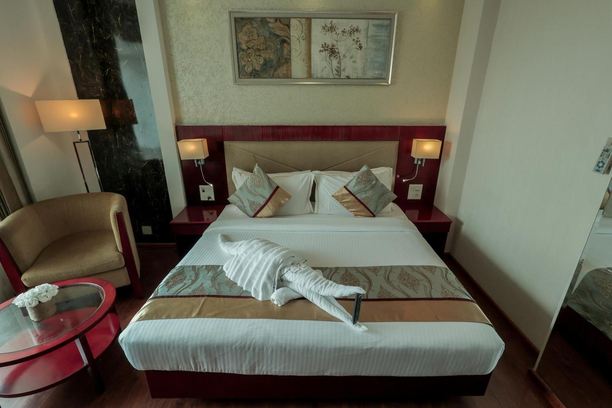 Bravura Gold Resort Meerut Exterior photo