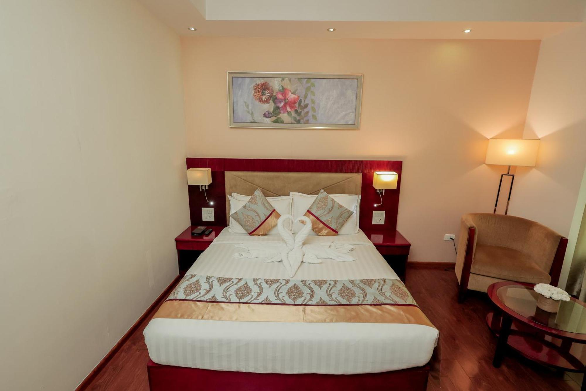 Bravura Gold Resort Meerut Exterior photo